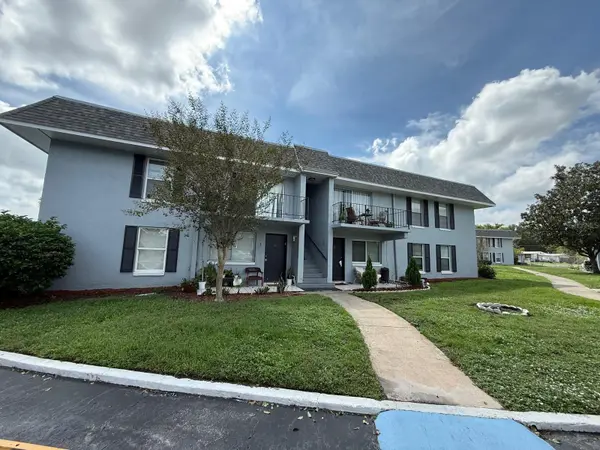 941 W OAK RIDGE RD #D, Orlando, FL 32809