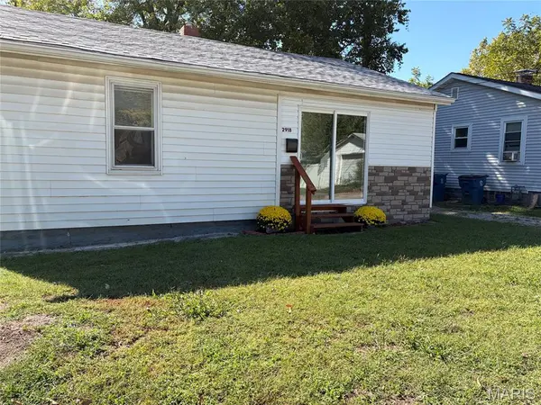 2918 Sanford AVE, Alton, IL 62002