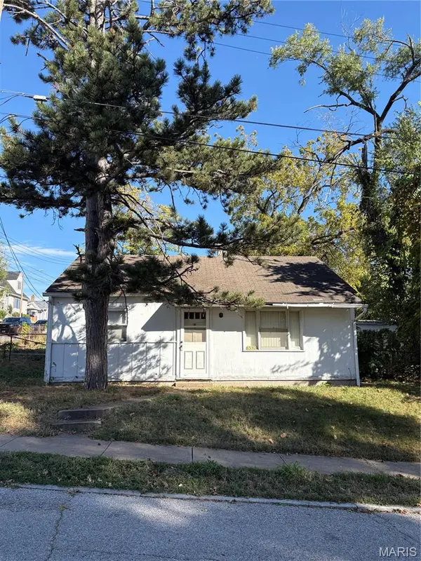 1332 Central AVE, St Louis, MO 63139
