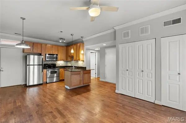 5675 Waterman BLVD #31, St Louis, MO 63112