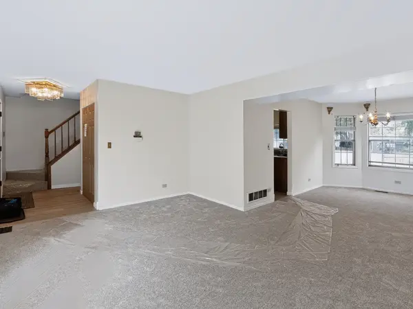 3140 Medford CT, Aurora, IL 60504
