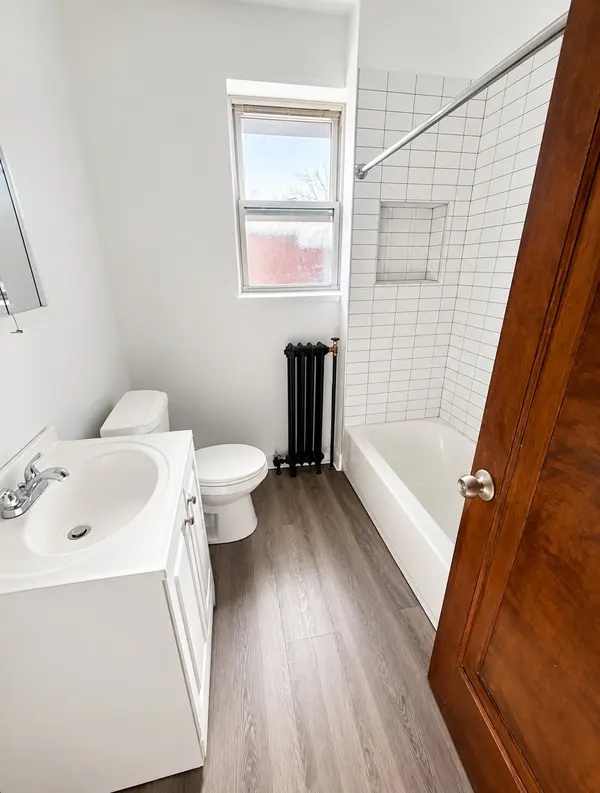 3148 S Harlem AVE #2G, Riverside, IL 60546