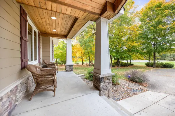 9284 Ehler AVE SE, Delano, MN 55328