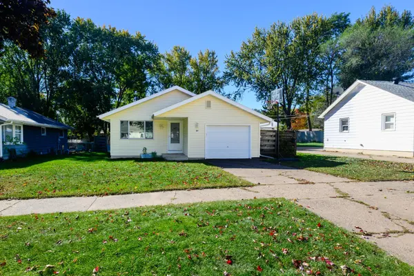 919 Fountain ST, Eau Claire, WI 54703
