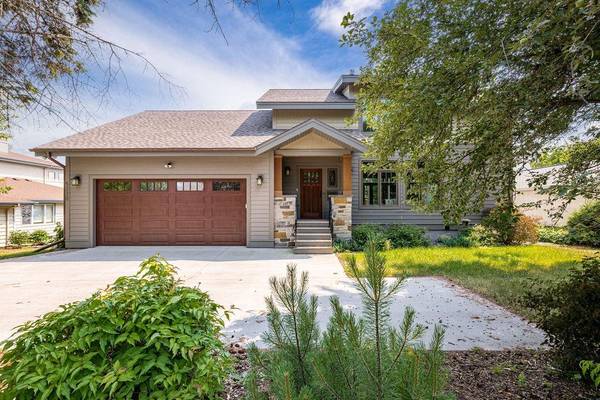 5220 London RD, Duluth, MN 55804