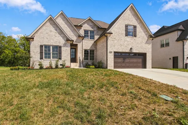 2629 Colleen Dr, Murfreesboro, TN 37128