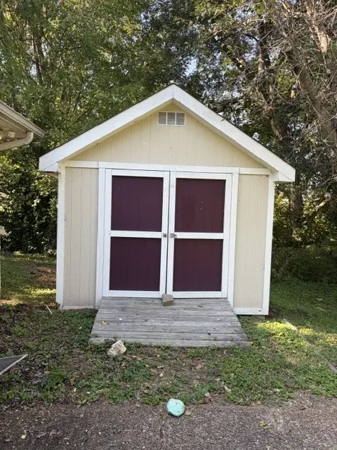 2020 Pickens St #SE, Cleveland, TN 37323