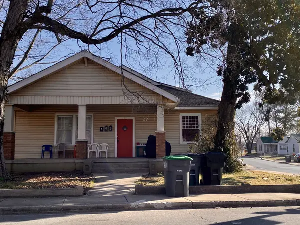 445 Greenwood Ave #C, Clarksville, TN 37040