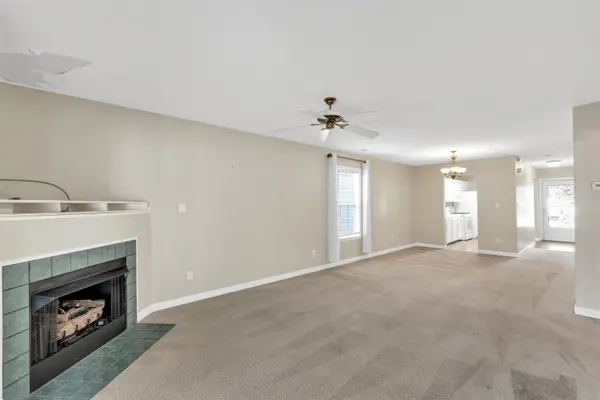 411 E Calhoun Crossing CT, Spartanburg, SC 29307