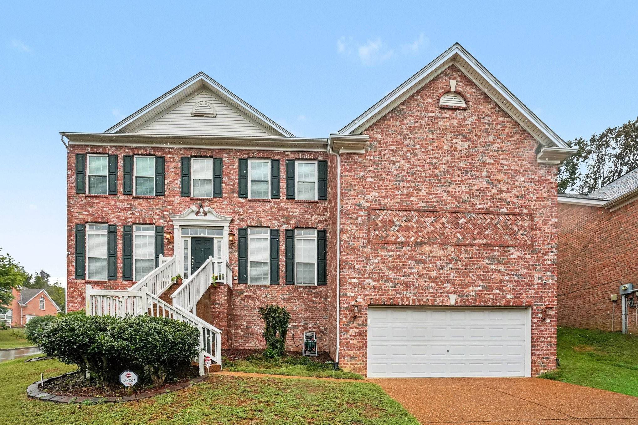 1328 W Running Brook Rd, Nashville, TN 37209
