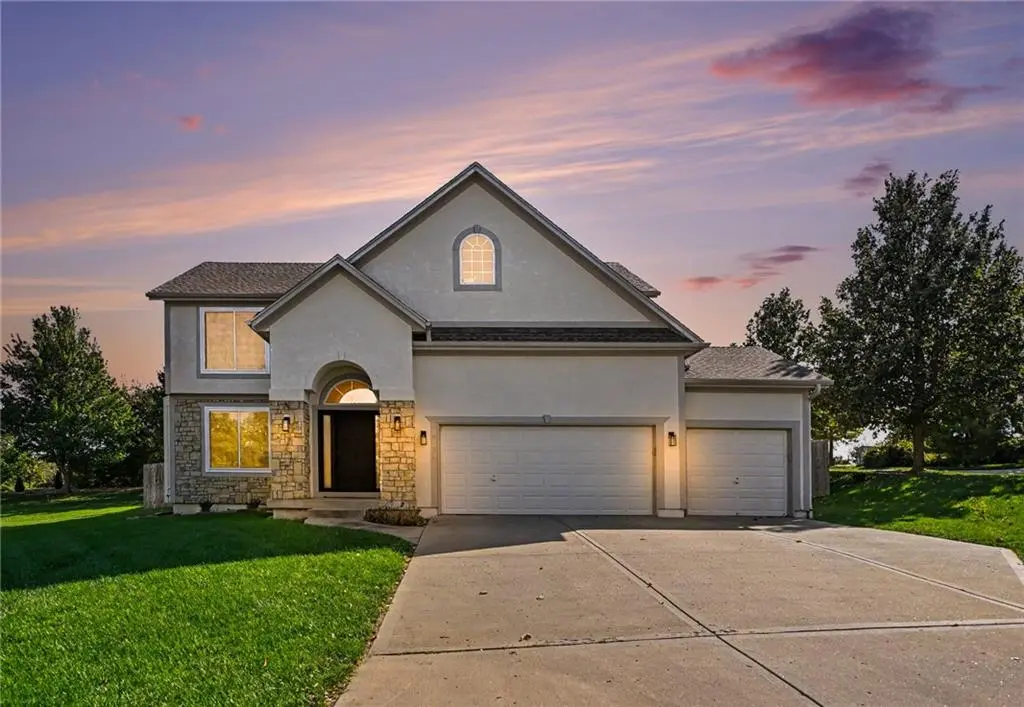 20831 W 102nd ST, Lenexa, KS 66220