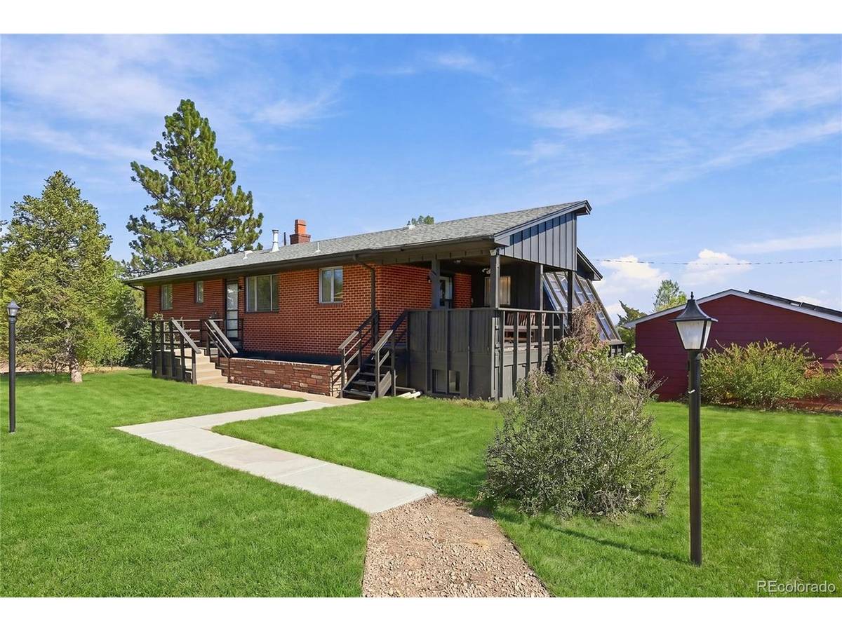 832 Fox Hill, Boulder, CO 80303