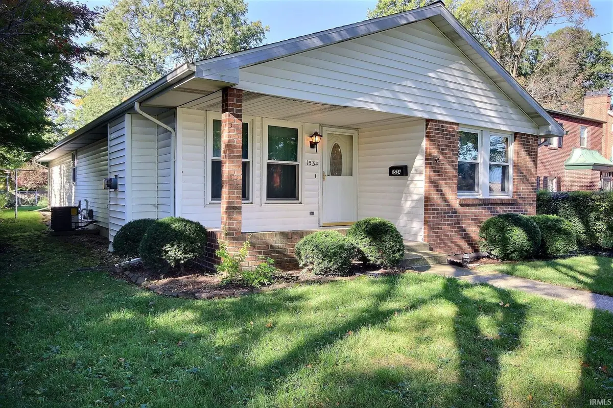 1534 Poplar ST, Huntington, IN 46750