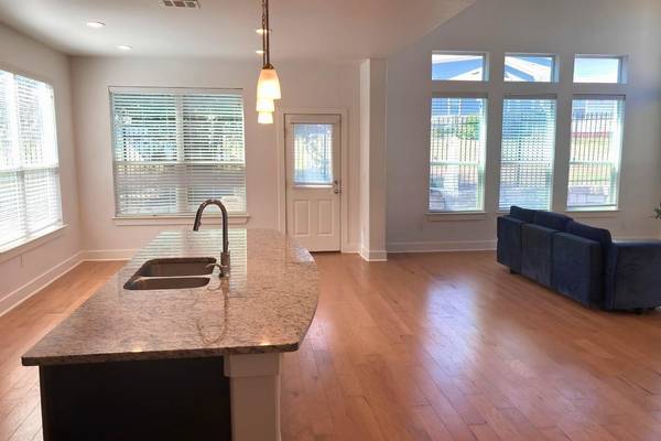 2308 Montague ST, Austin, TX 78741