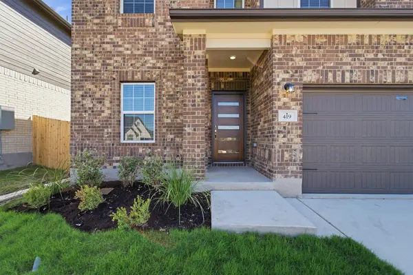 419 Grey Leaf RD, Buda, TX 78610