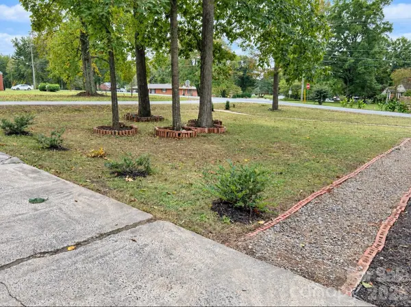3100 Allen RD, Charlotte, NC 28269