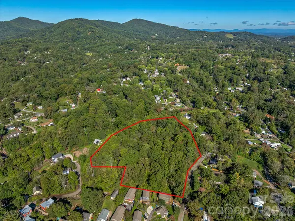 99999 Hi Alta AVE, Asheville, NC 28806