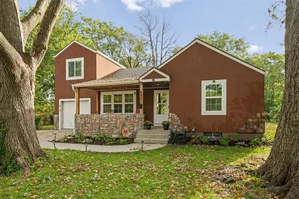 5821 Appleton AVE, Raytown, MO 64133