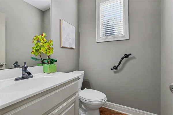 15917 Ballentine ST, Overland Park, KS 66221