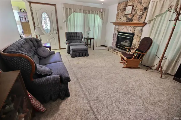 1534 Poplar ST, Huntington, IN 46750