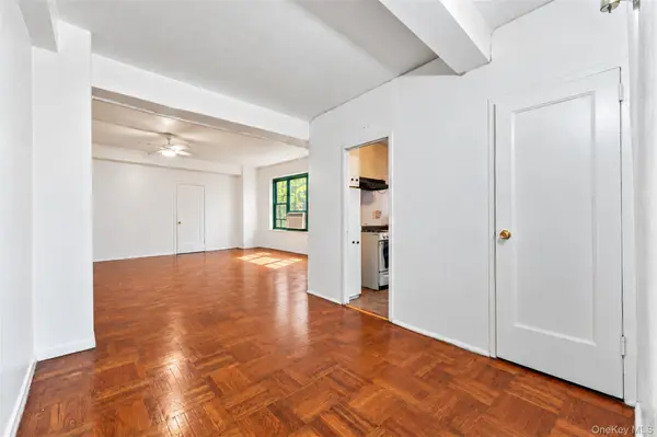 1651 Metropolitan AVE #5H, Bronx, NY 10462