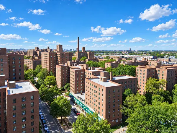 1651 Metropolitan AVE #5H, Bronx, NY 10462