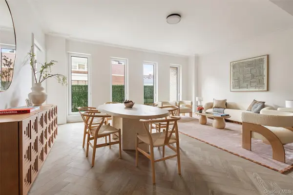 78-29 Austin ST #TH14, Forest Hills, NY 11375