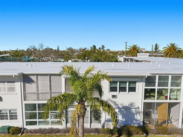 7050 SUNSET WAY #21, St Pete Beach, FL 33706