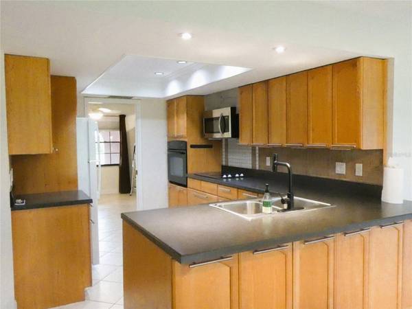 635 LEGER DR #635, Nokomis, FL 34275
