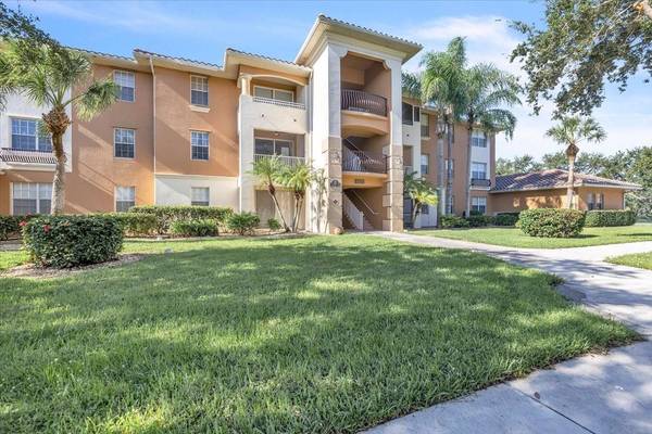 3948 POMODORO CIR #102, Cape Coral, FL 33909