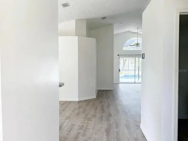 142 HARWOOD CIR, Kissimmee, FL 34744