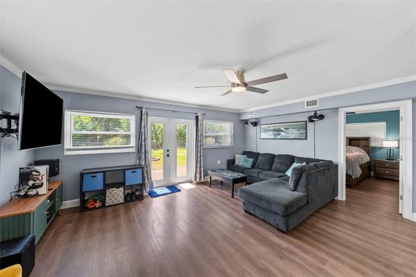 824 61ST AVE NE, St Petersburg, FL 33703