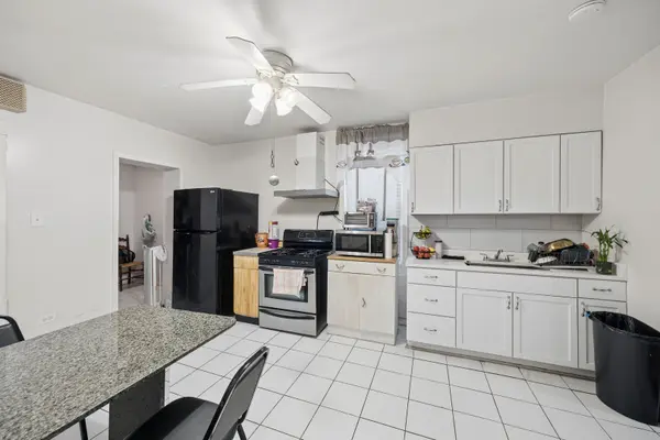 3037 S Saint Louis AVE, Chicago, IL 60623