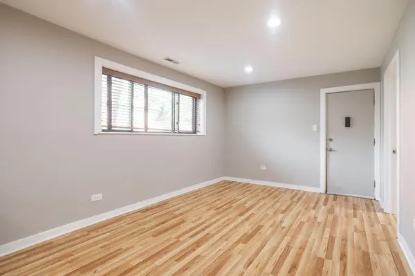 1037 W Polk ST #1R, Chicago, IL 60607