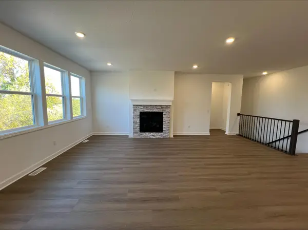 2125 Traverse DR, Lino Lakes, MN 55038