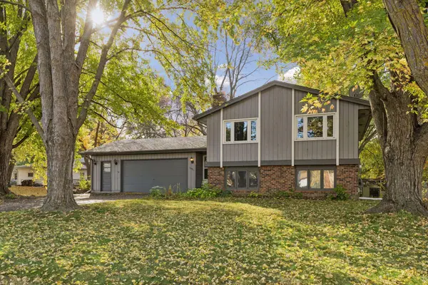 16551 Franklin TRL SE, Prior Lake, MN 55372