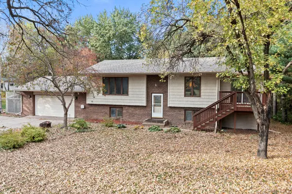 2021 352nd AVE NE, Cambridge, MN 55008