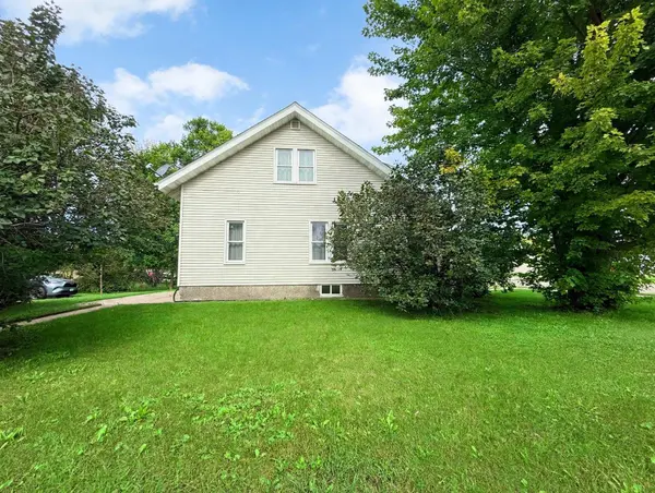 611 6th ST, Gaylord, MN 55334