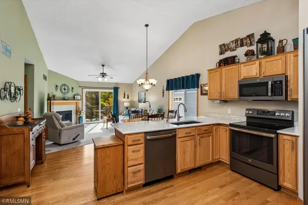 1089 Hewitt BLVD, Red Wing, MN 55066