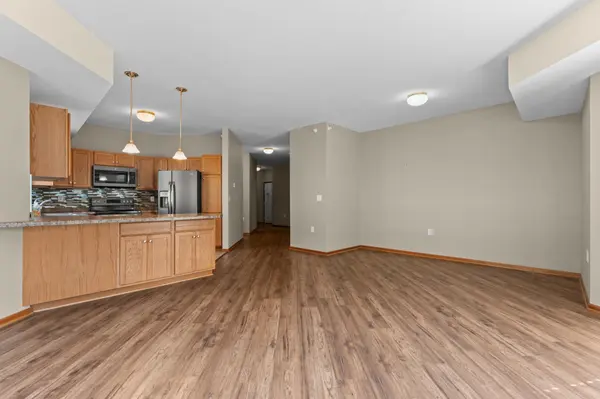 1880 3rd AVE NW #115, Rochester, MN 55901