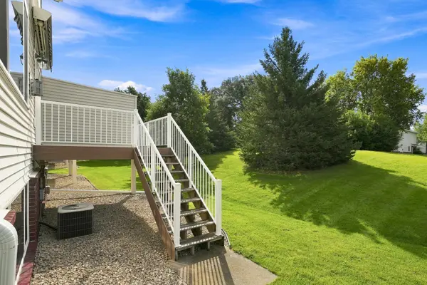 18906 Inlet RD, Lakeville, MN 55044