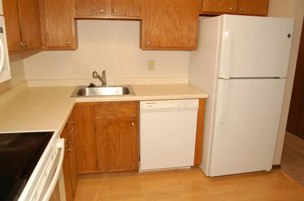 1887 Silver Bell RD #219, Eagan, MN 55122