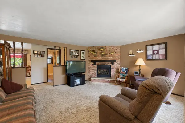 3181 CLAYMORE LN, New Franken, WI 54229-9775
