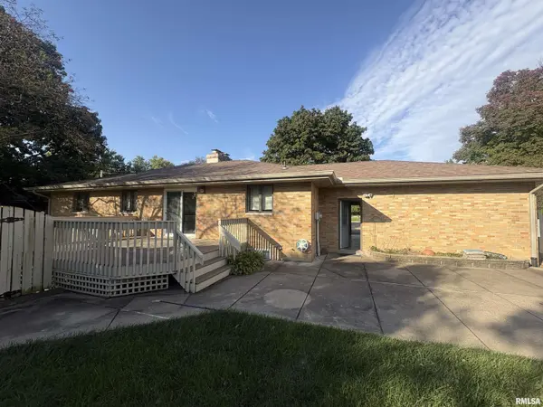 224 S ILLINOIS AVE, Morton, IL 61550