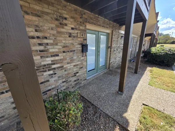 1043 Harold Dr, Nashville, TN 37217