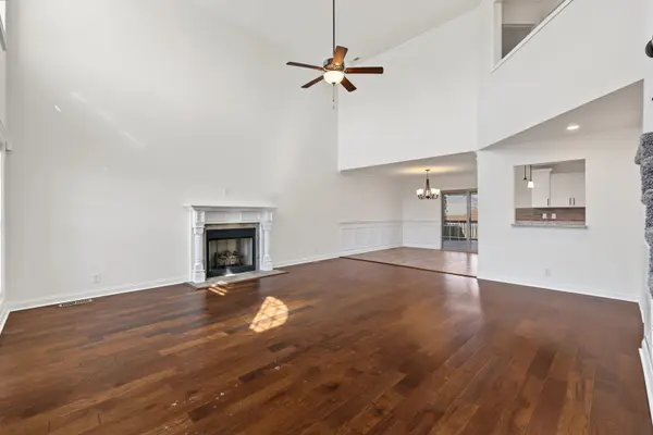 1013 Garner Hills Dr, Clarksville, TN 37042