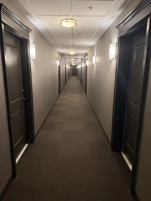 5010 Corporate DR #408, Burlington, ON L7L 0H6