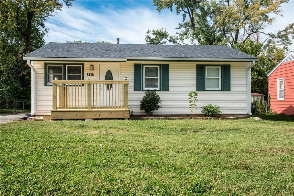 5126 N Corrington AVE, Kansas City, MO 64119