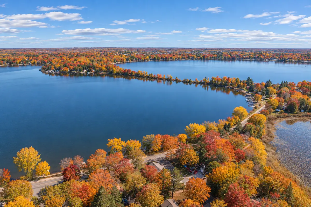 1001 Lakeshore DR, Big Lake, MN 55309