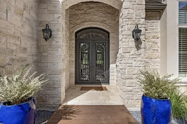 9008 Thickwoods CV, Austin, TX 78735